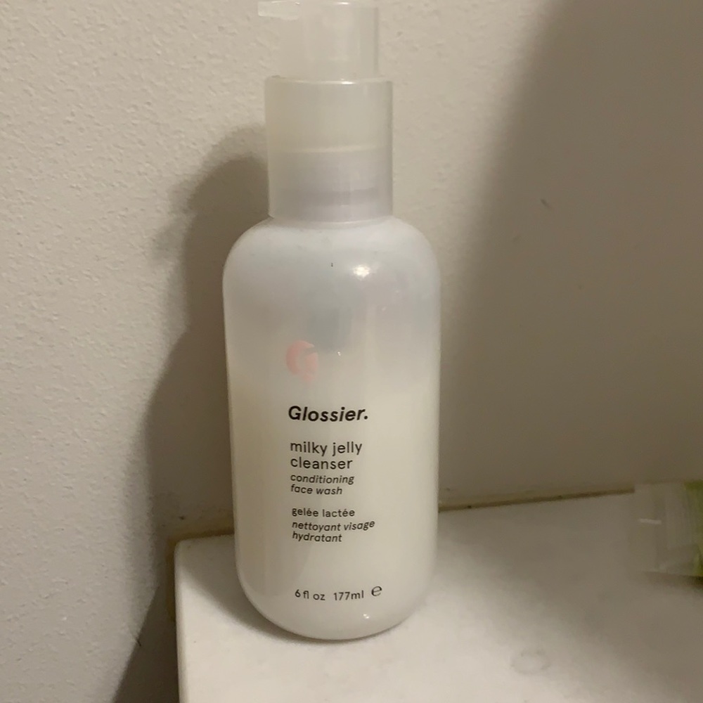 Glossier milky jelly cleanser